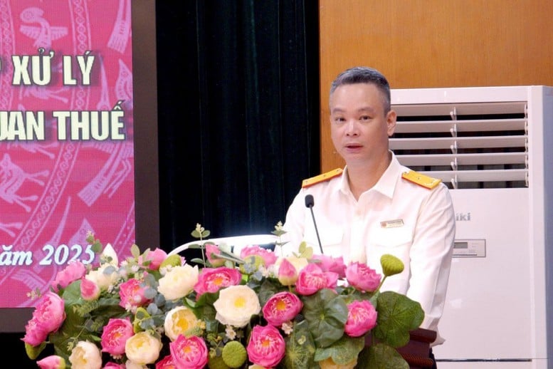 Pelatihan profesional bagi pejabat pajak dalam mendeteksi pelanggaran - Foto 1. Bồi dưỡng nghiệp vụ công an cho công chức thuế trong phát hiện vi phạm- Ảnh 1.