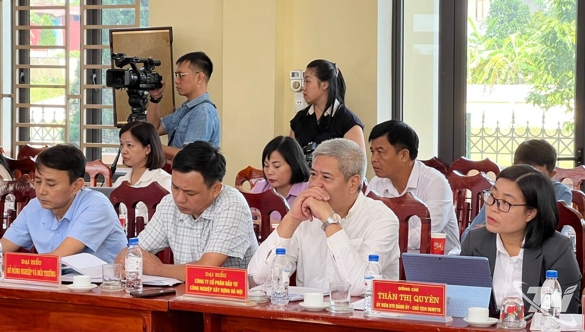 Представники бізнесу прислухаються до відгуків людей щодо їхніх проектів у цьому регіоні.