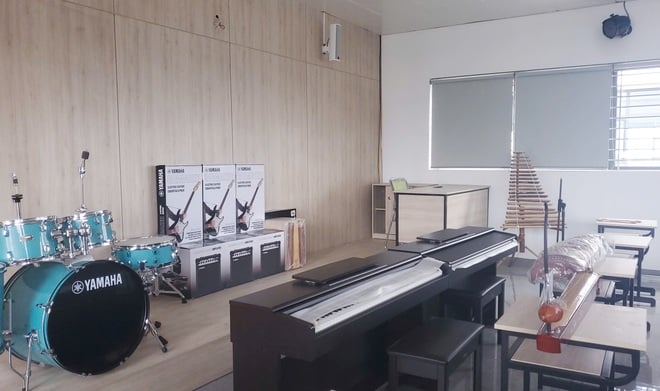 Un alt liceu spațios, modern și sincron în cartierul Yen So - Fotografia 3. Thêm một trường THPT khang trang, hiện đại, đồng bộ tại phường Yên Sở- Ảnh 3.