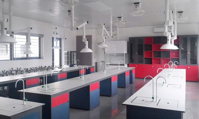 Un alt liceu spațios, modern și sincron în cartierul Yen So - Fotografia 5. Thêm một trường THPT khang trang, hiện đại, đồng bộ tại phường Yên Sở- Ảnh 5.