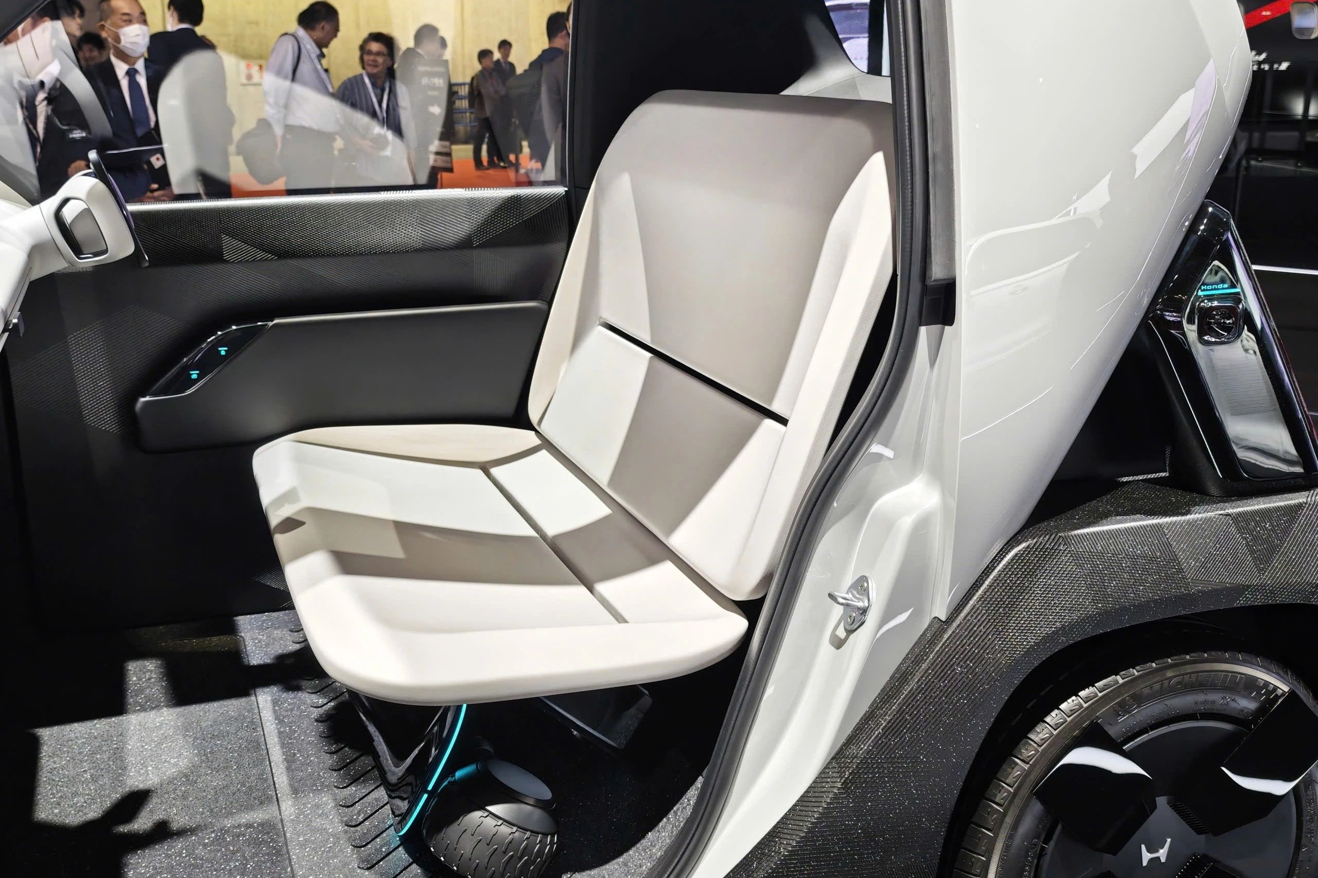 Honda mini elbil foto 5