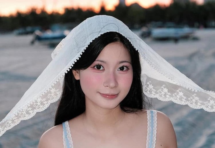 ແຟນໆຊົມເຊີຍຢ່າງຕໍ່ເນື່ອງວ່າ:  quy-5.png