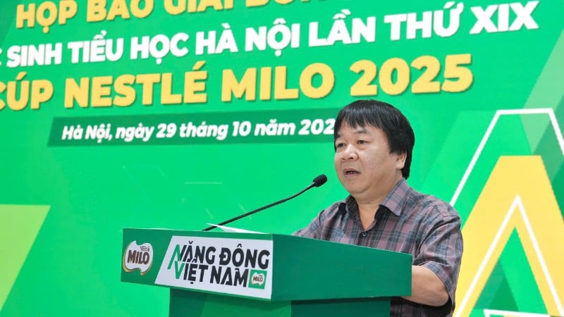 Der Journalist Phan Viet Hung, stellvertretender Chefredakteur der Zeitung „Junge Pioniere und Kinder“ und stellvertretender Leiter des Organisationskomitees der Preisverleihung, hielt eine Rede.