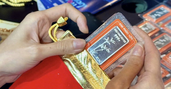 Giá bạc hôm nay 3-10: Giảm mạnh, cửa hàng nào bán giá thấp nhất?