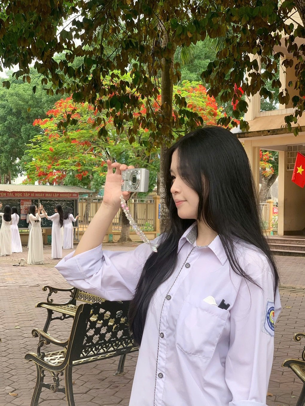 Từng định đi Đài Loan học nghề, nữ sinh cày 2 tuần đỗ thủ khoa đại học - 3