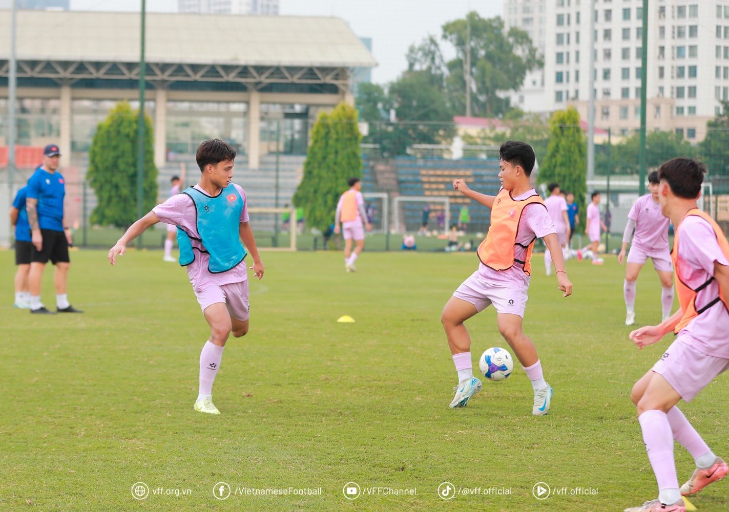 3-u17-vn2.jpeg