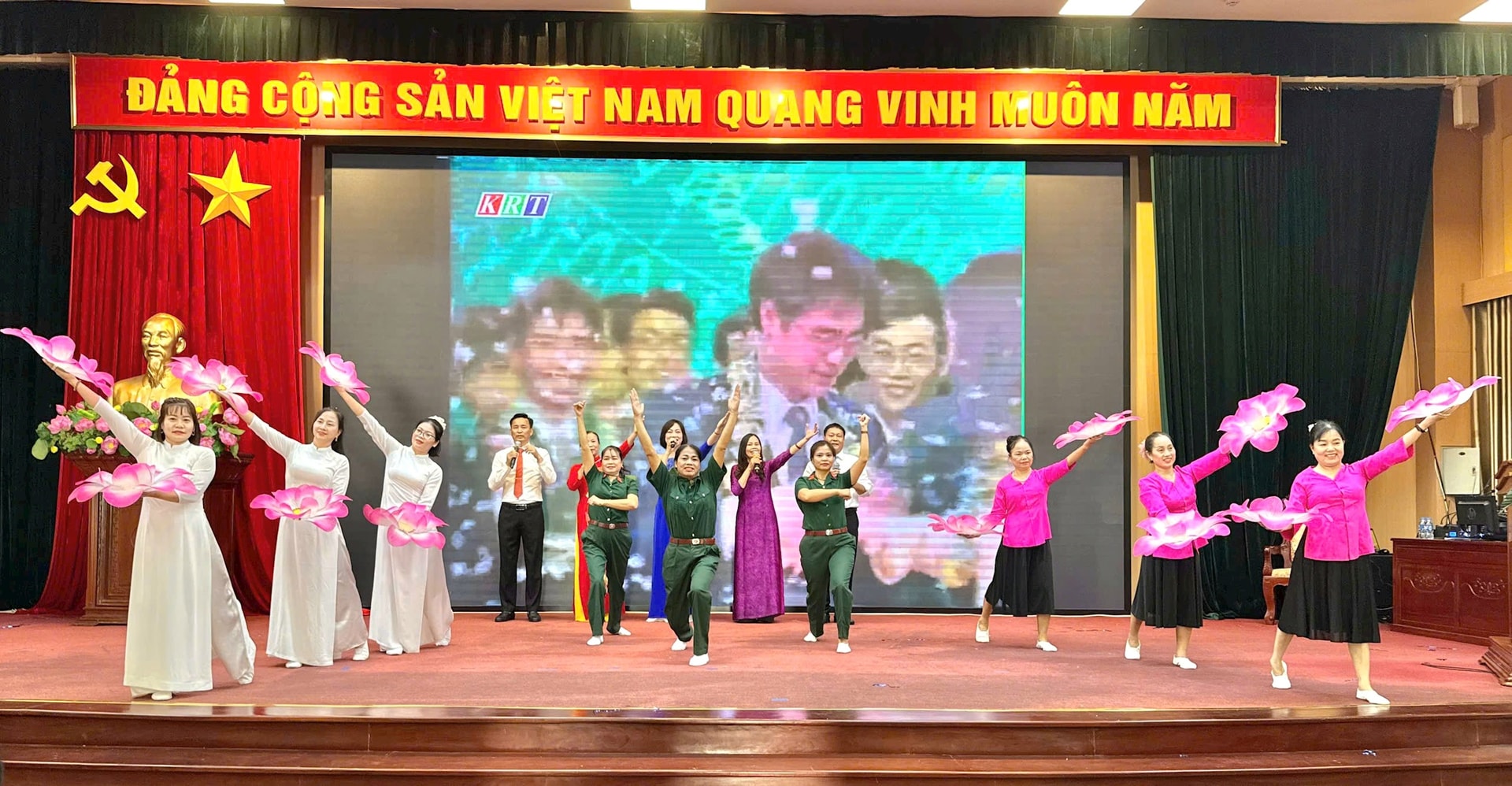 hoai-duc-vn1.jpg