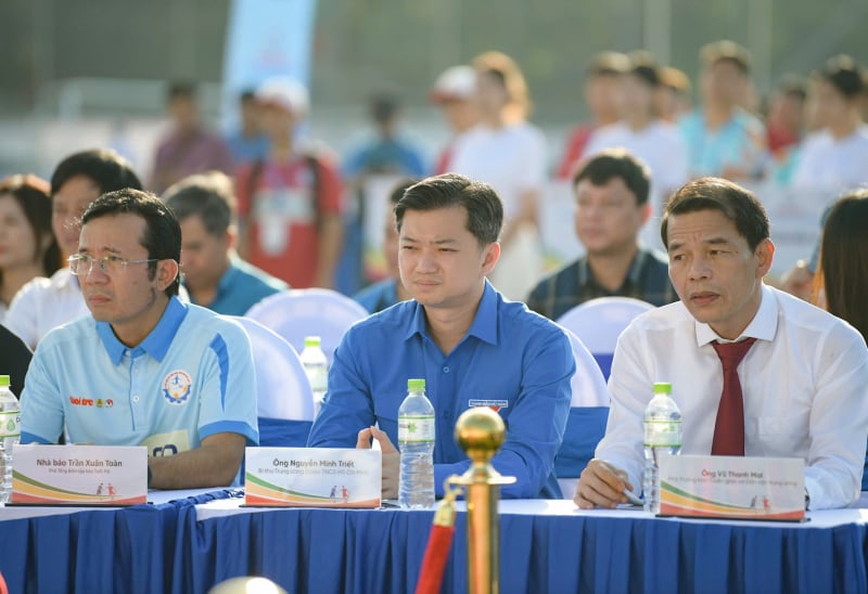 People's Public Security Trade Union participates in the 2025 Vietnam Workers and Civil Servants Football Tournament -0