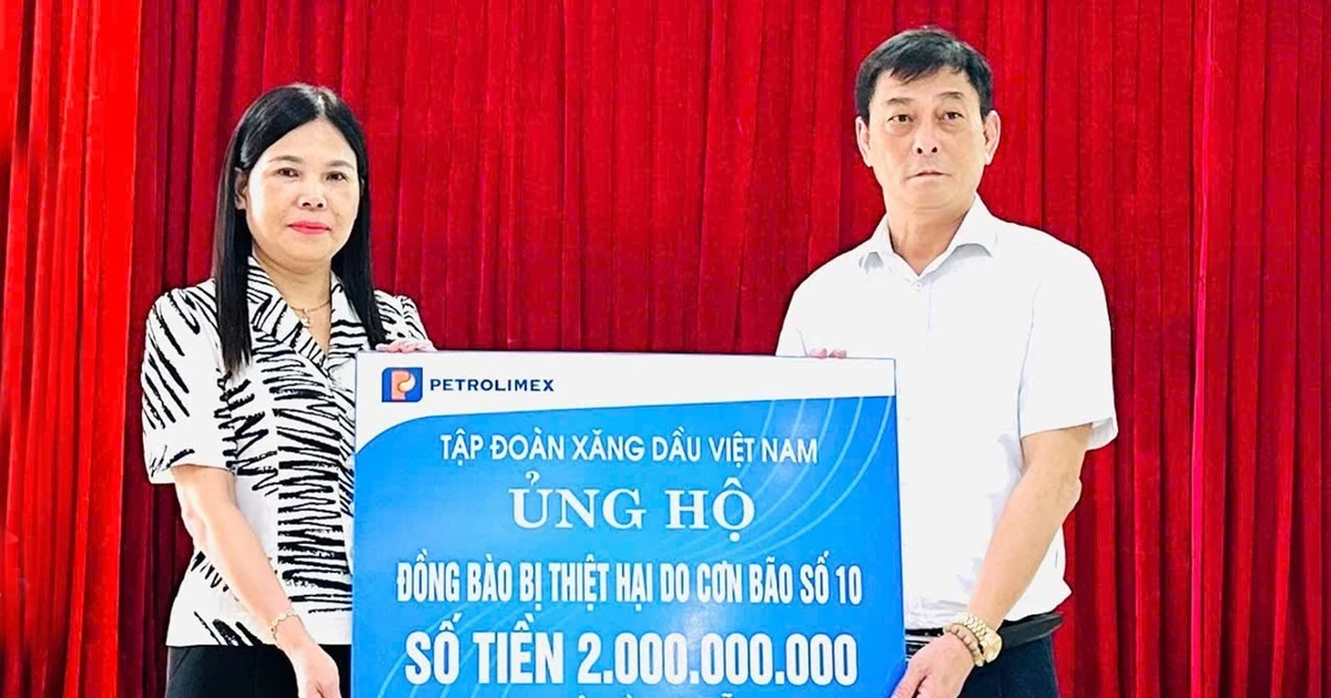Petrolimex ủng hộ 2 tỷ đồng giúp đồng bào Lào Cai khắc phục thiệt hại do bão số 10