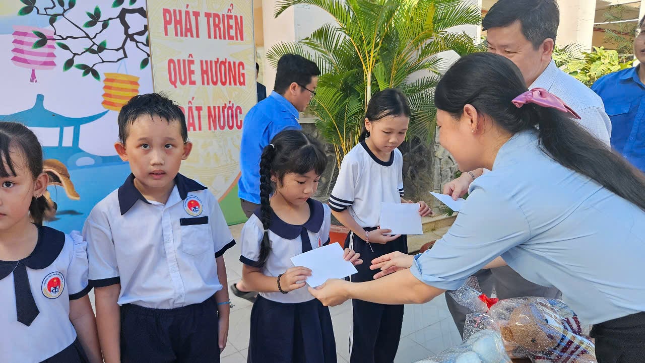ចំណងជើងរូបថត