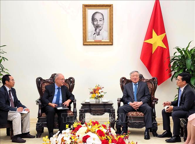 Photo caption