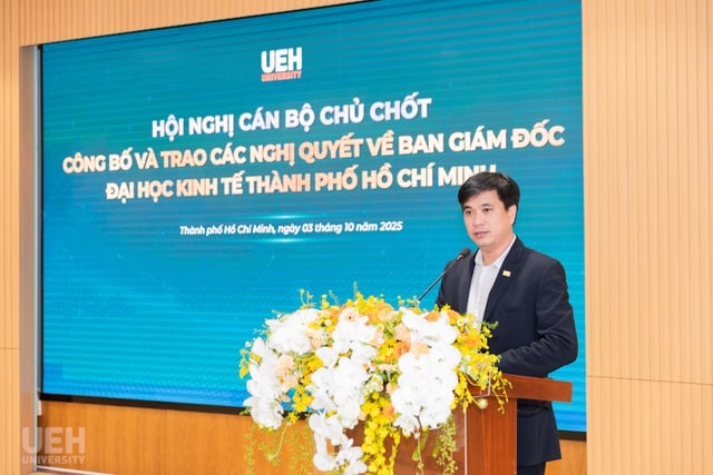 PGS-TS Bùi Quang Hùng được giao quyền phụ trách điều hành cho ĐH Kinh tế TP.HCM  - Ảnh 1.