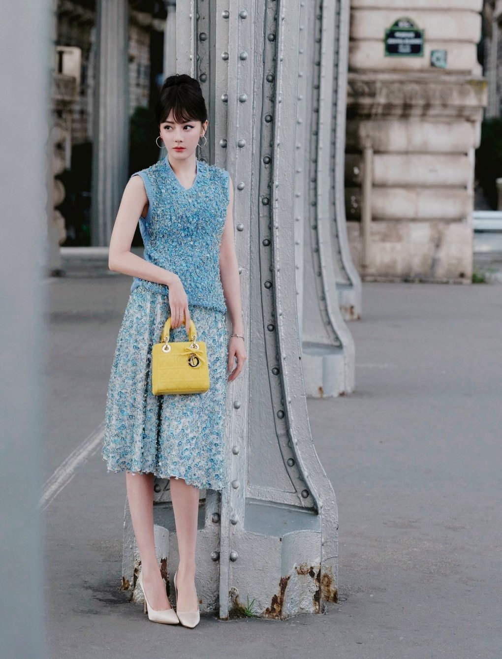 Dior bị chê chất lượng kém sau sự cố Địch Lệ Nhiệt Ba bị gãy gót giày - 2