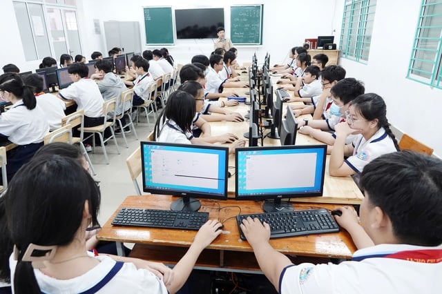 Cần học liệu mở khi có một bộ sách giáo khoa dùng chung - Ảnh 2.