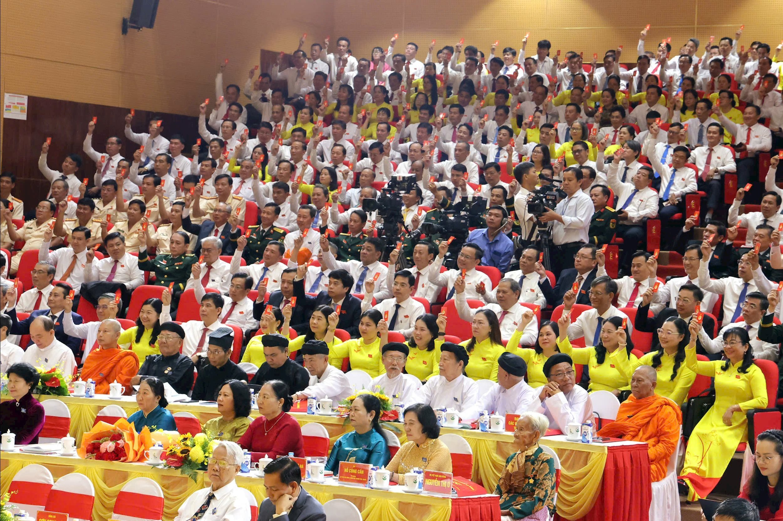 VL រសៀល ១