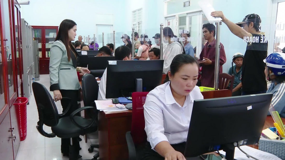 Ca Mau: Promoting standardization of civil status data, improving the efficiency of the two-level government model