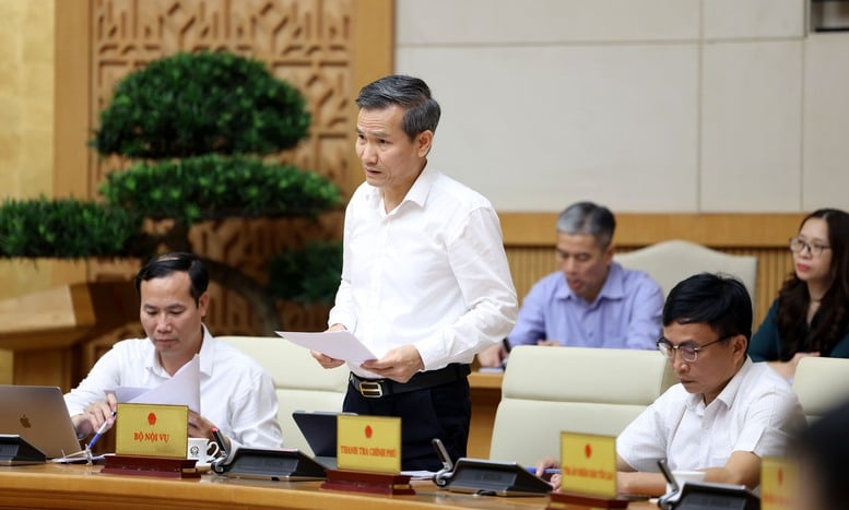 Phó Thủ tướng Lê Thành Long: Cố gắng để việc tuân thủ pháp luật trở thành tự thân- Ảnh 4.