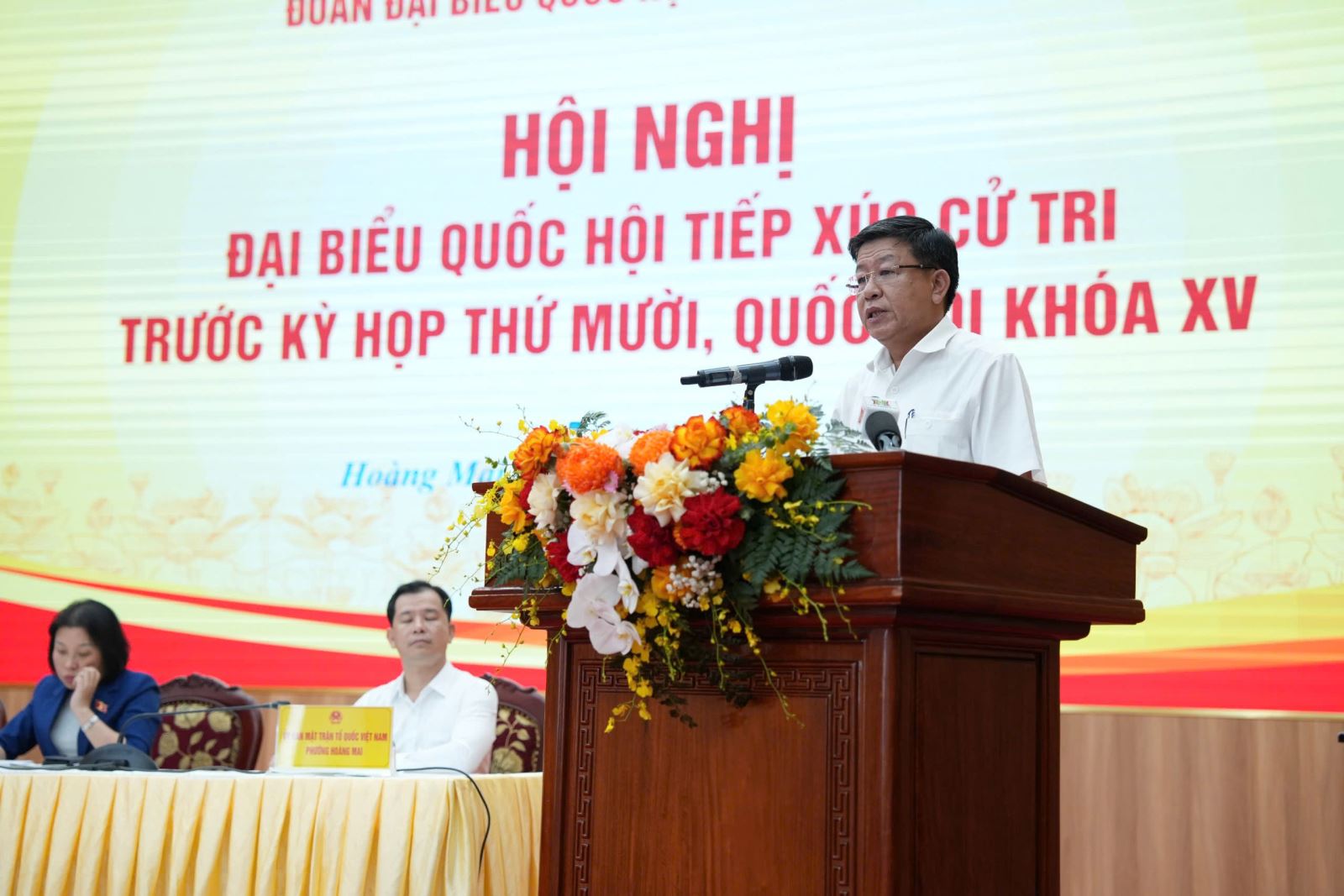 Photo caption