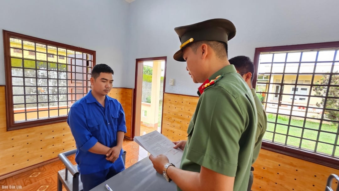 Dak Lak İl Emniyet Müdürlüğü Güvenlik Soruşturma Dairesi, Tran The Huy'un yargılanmasına karar verdi.
