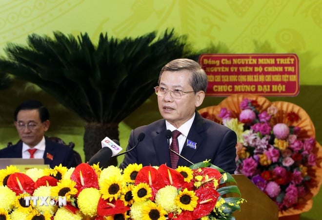 ttxvn-khai-mac-dai-hoi-dai-bieu-dang-bo-tinh-vinh-long-nhiem-ky-2025-2030-03-3.jpg