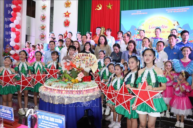 ចំណងជើងរូបថត