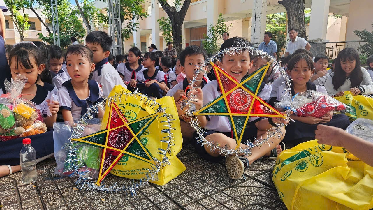 ចំណងជើងរូបថត