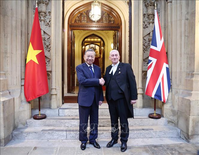 ចំណងជើងរូបថត