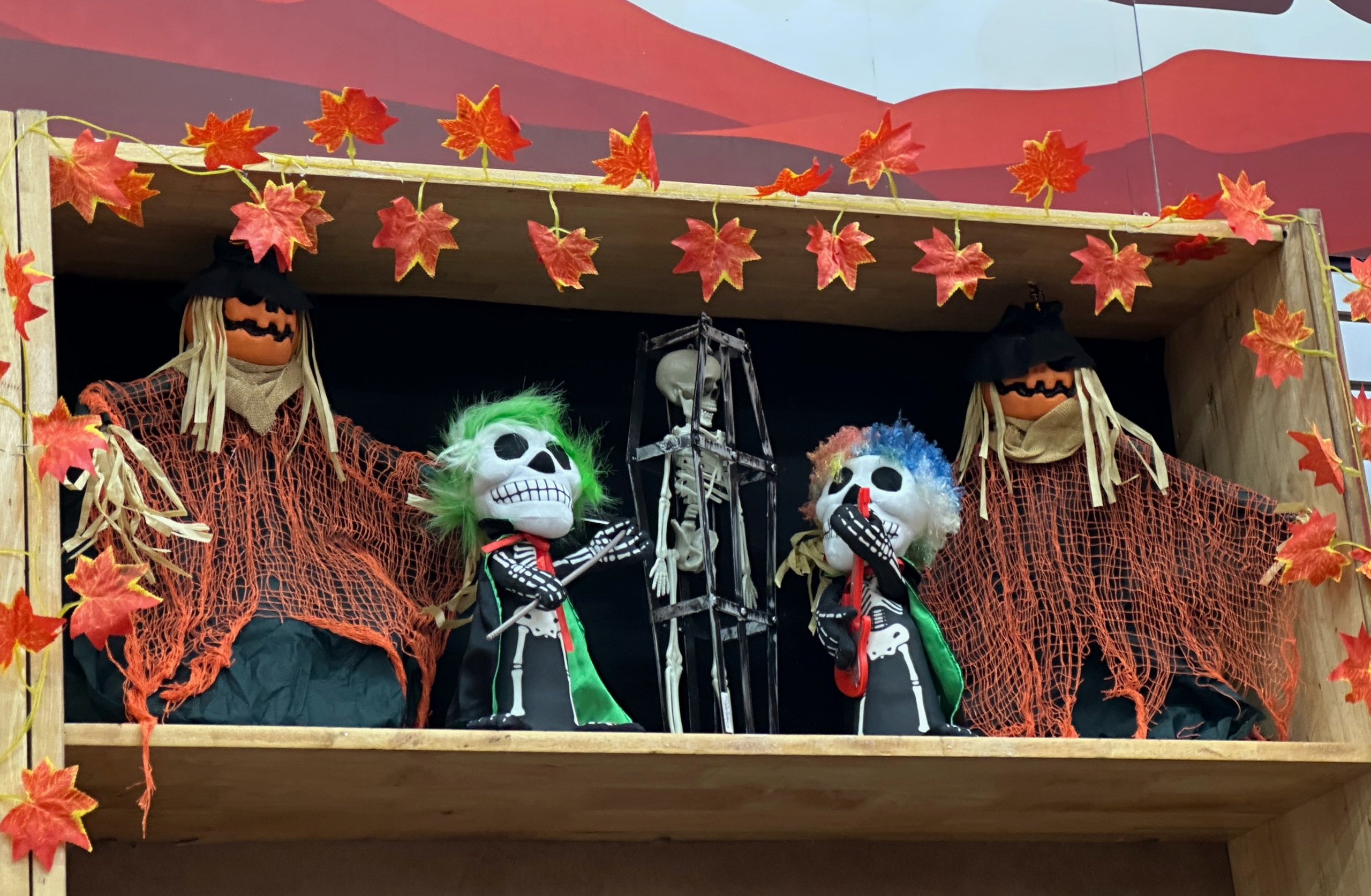 ថ្ងៃទី 31 ខែតុលាគឺជាថ្ងៃបុណ្យ Halloween: តើថ្ងៃនេះជាអ្វីហើយតើវាមកពីអ្វី? - រូបថត ២.