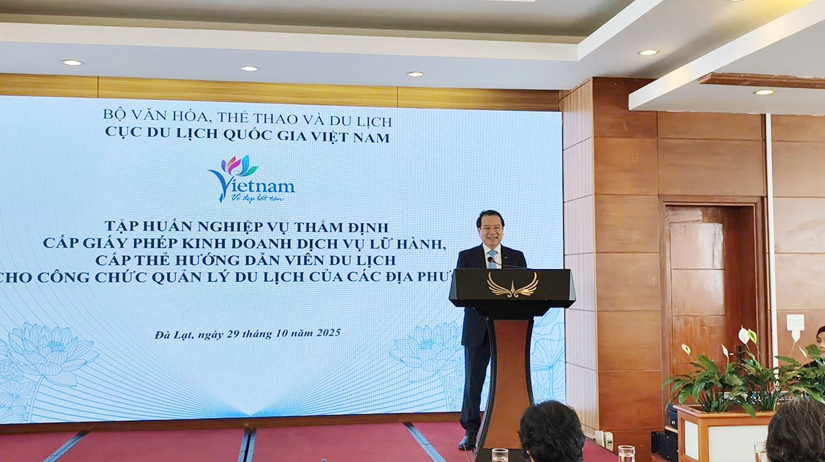Cục Du lịch Quốc gia Việt Nam tổ chức tập huấn nâng cao nghiệp vụ quản lý du lịch cho các địa phương - Ảnh 2.