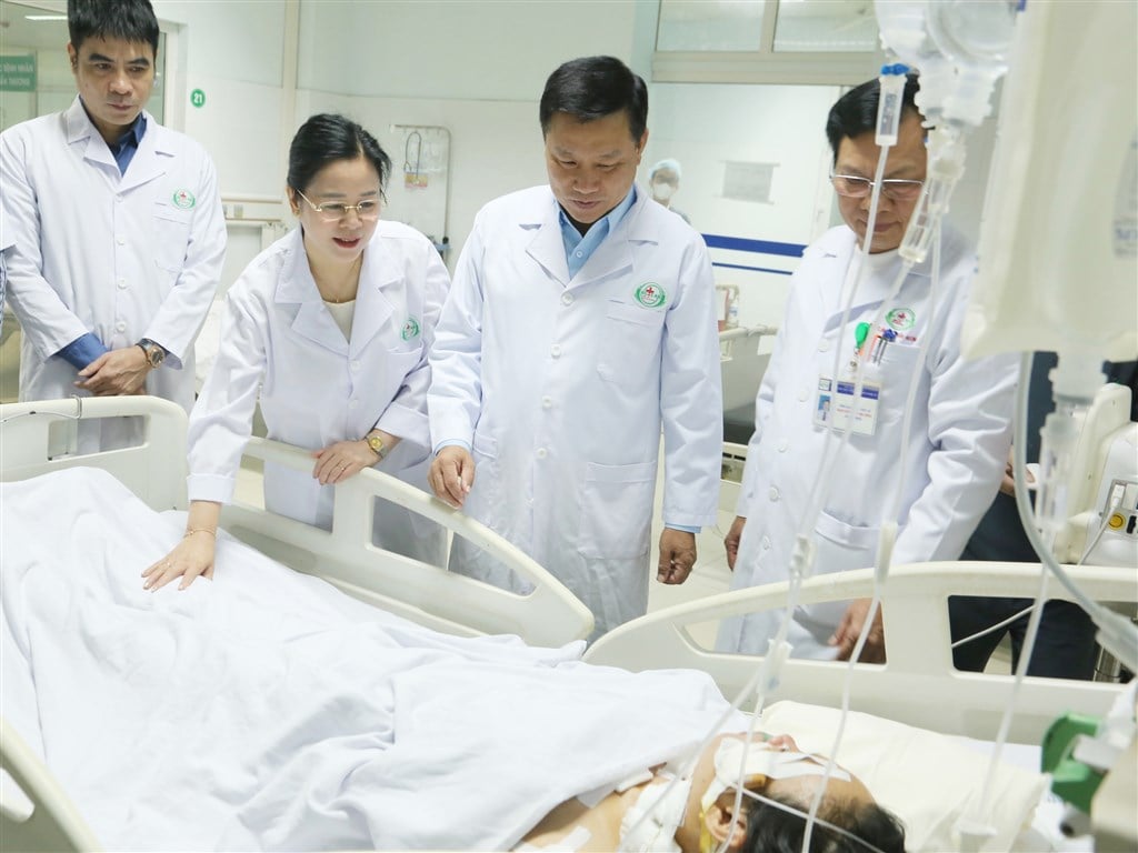 انگریزی: خبر