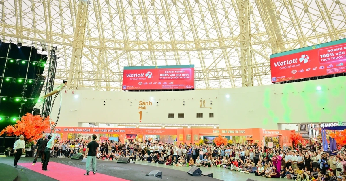 [Ảnh] Hội chợ Mùa Thu 2025 - Điểm trải nghiệm hấp dẫn