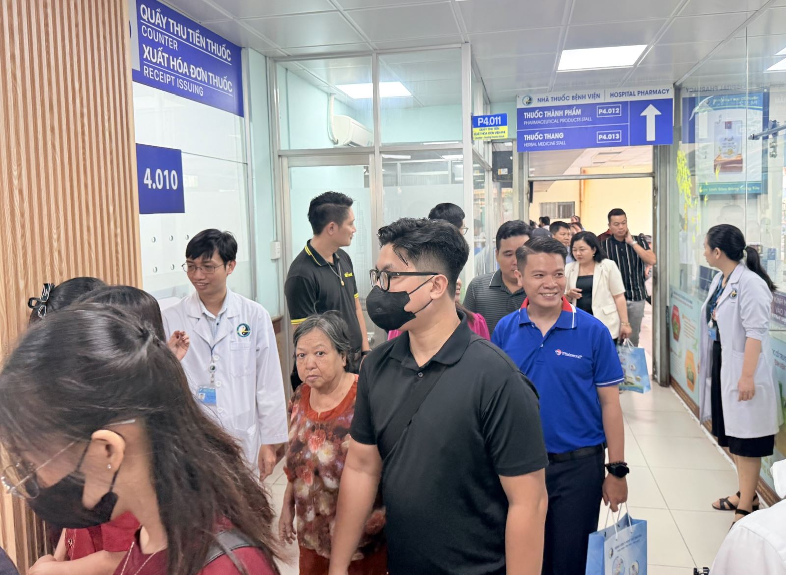 ចំណងជើងរូបថត