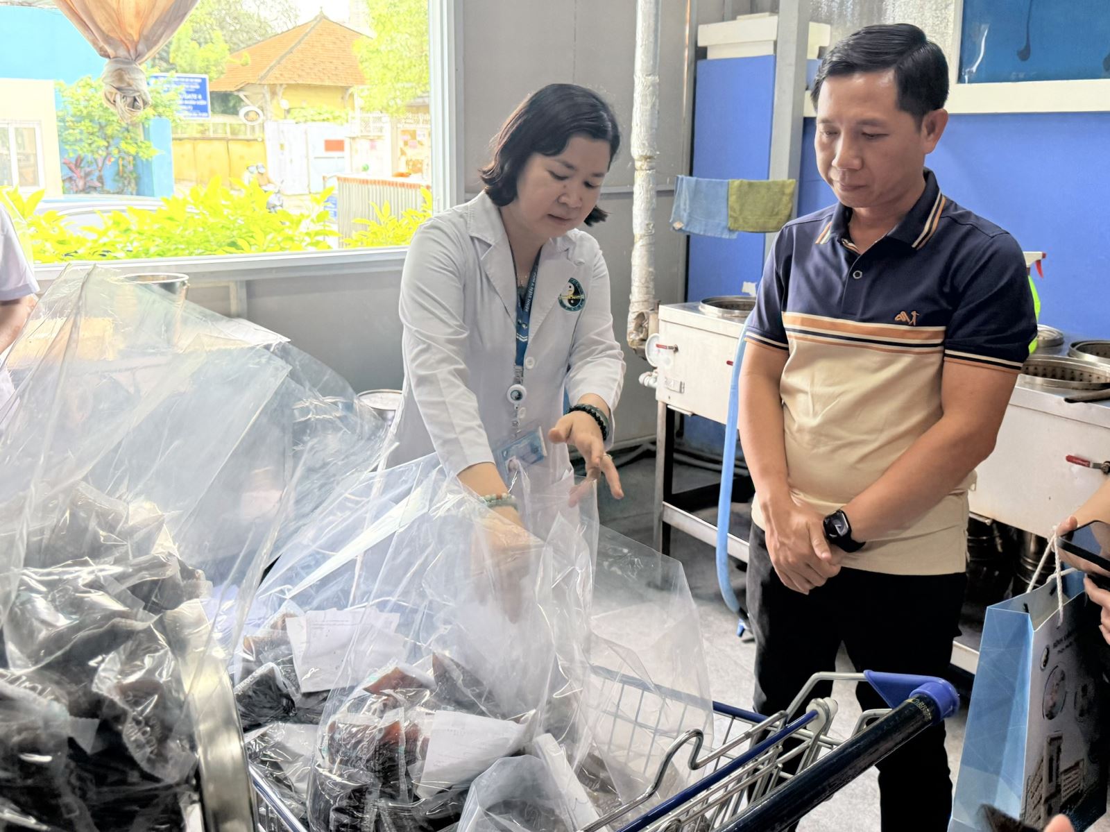 ចំណងជើងរូបថត