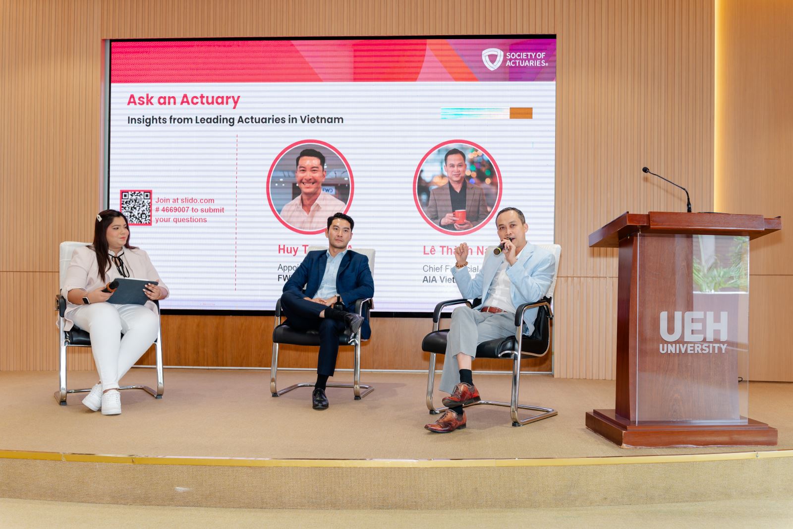 ចំណងជើងរូបថត