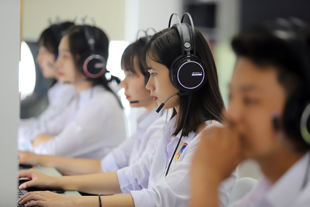 लेखांकन उद्योग के लिए, प्रौद्योगिकी को लगातार अद्यतन करना इस उद्योग में मानव संसाधन के लिए एक बड़ी समस्या होगी (फोटो: एसआईयू छात्र)