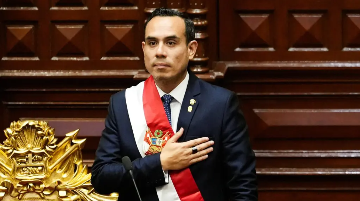 ຄຳບັນຍາຍຮູບ