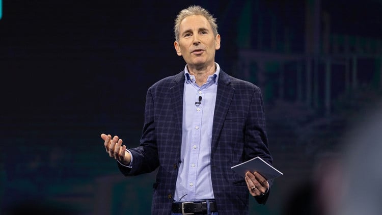 CEO Andy Jassy ຢືນຢັນວ່າການປະຕິບັດເຄື່ອງມື AI ຊ່ວຍກໍາຈັດຕໍາແຫນ່ງທີ່ຊ້ໍາກັນ, ປັບປຸງຜົນຜະລິດໃນທົ່ວລະບົບ. am-5.png
