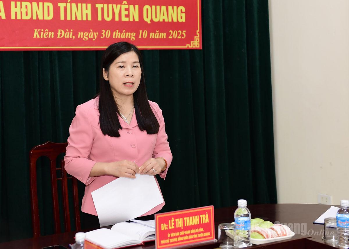 សមមិត្ត Le Thi Thanh Tra សមាជិកគណៈកម្មាធិការបក្សខេត្ត អនុប្រធានក្រុមប្រឹក្សាប្រជាជនខេត្ត បានបញ្ចប់សម័យប្រជុំការងារ។