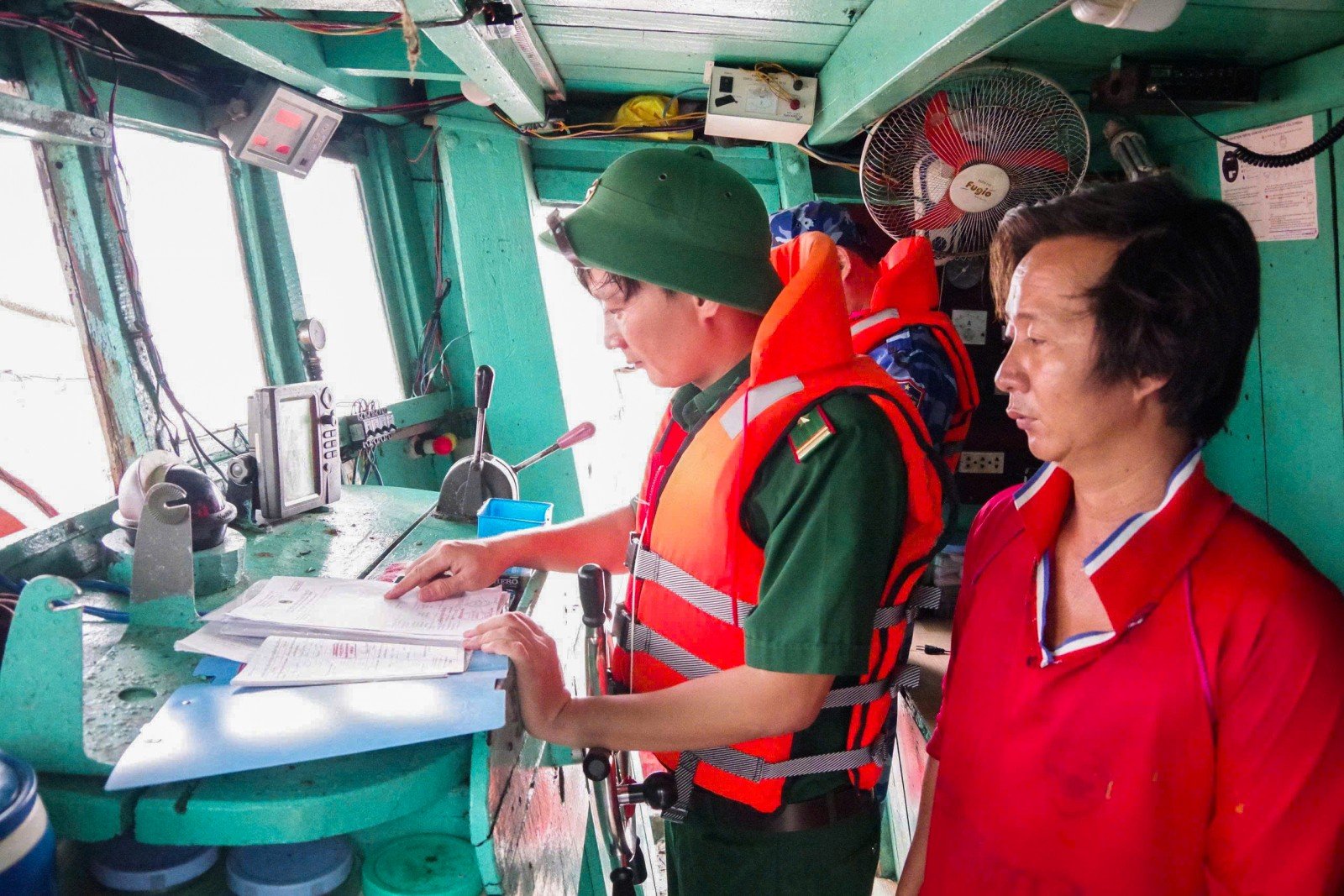 ចាប់បាននាវានេសាទចំនួន២គ្រឿងរំលោភលើប្រព័ន្ធ IUU នៅសមុទ្រភាគនិរតី