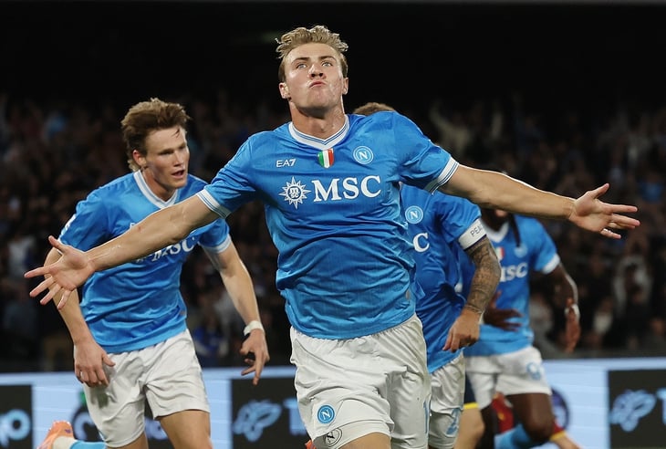 Bakat Conte - Foto 1. conte - Ảnh 1.