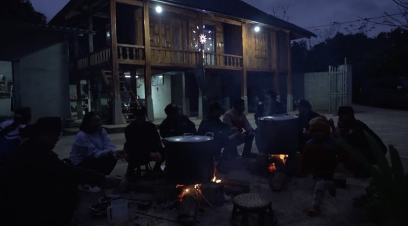 Mă înec în gânduri cu privire la soldații care participă la proiectul Long Luong -1