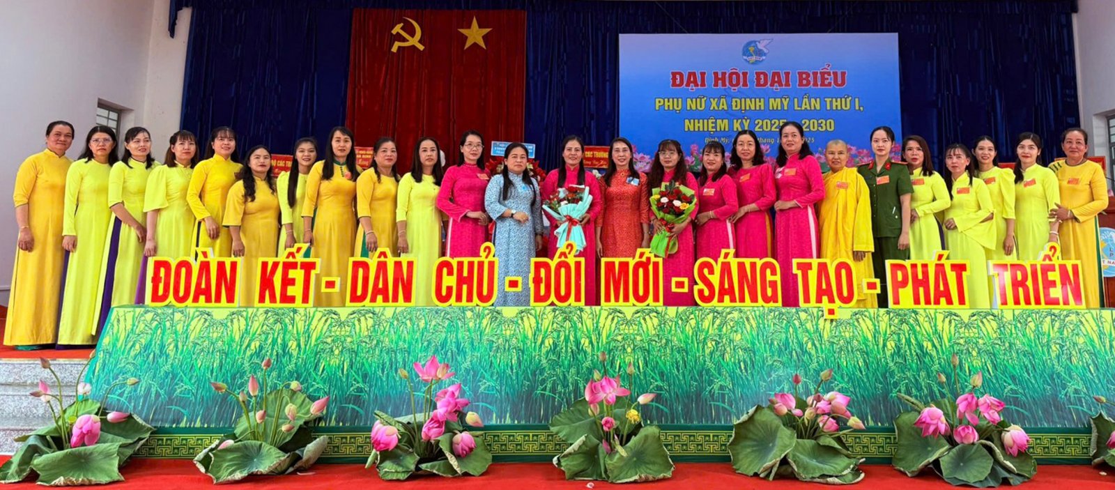 សម្ព័ន្ធនារីឃុំ Dinh My ខិតខំជួយស្ត្រីចំនួន ១០ គ្រួសារឱ្យរួចផុតពីភាពក្រីក្រ និងជិតភាពក្រីក្រជារៀងរាល់ឆ្នាំ។