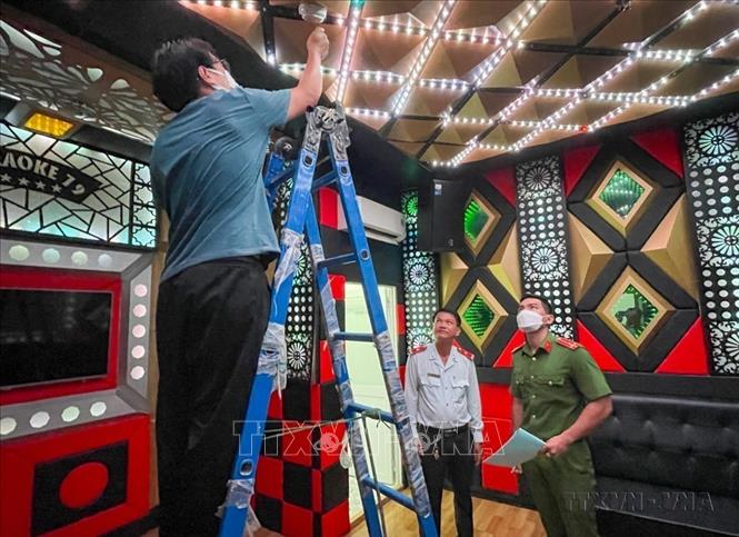 ចំណងជើងរូបថត