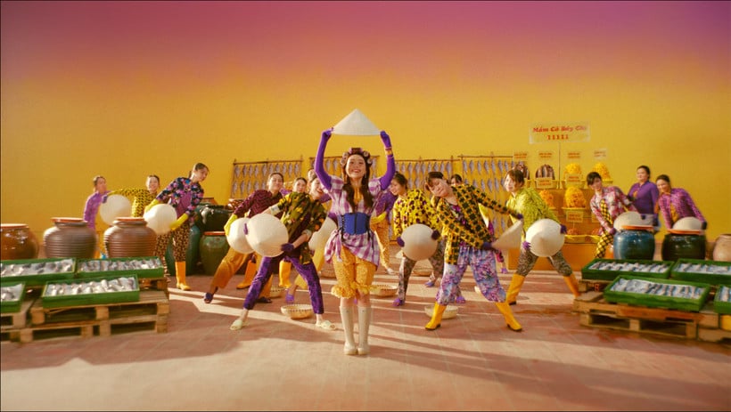 Cảnh trong MV “Made in Vietnam”.