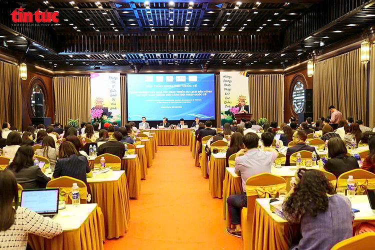 ចំណងជើងរូបថត