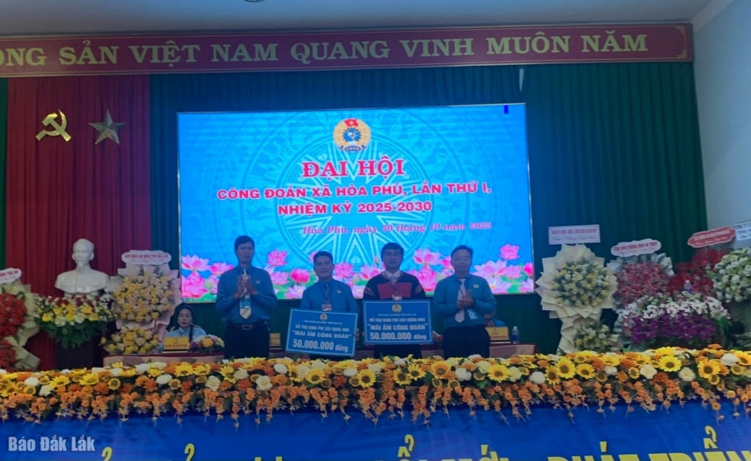 សហព័ន្ធការងារខេត្តផ្តល់ជំនួយហិរញ្ញវត្ថុដល់កន្លែងស្នាក់នៅរបស់សហជីពចំនួន២