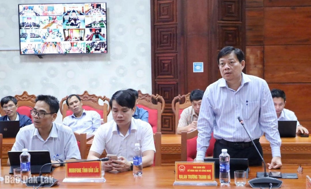 លោក Ra Lan Truong Thanh Ha ថ្លែងក្នុងកិច្ចពិភាក្សា។