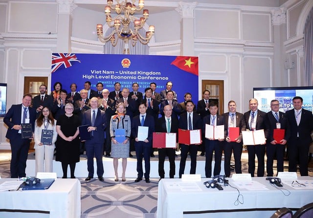 - תמונה 1.  - Ảnh 1.