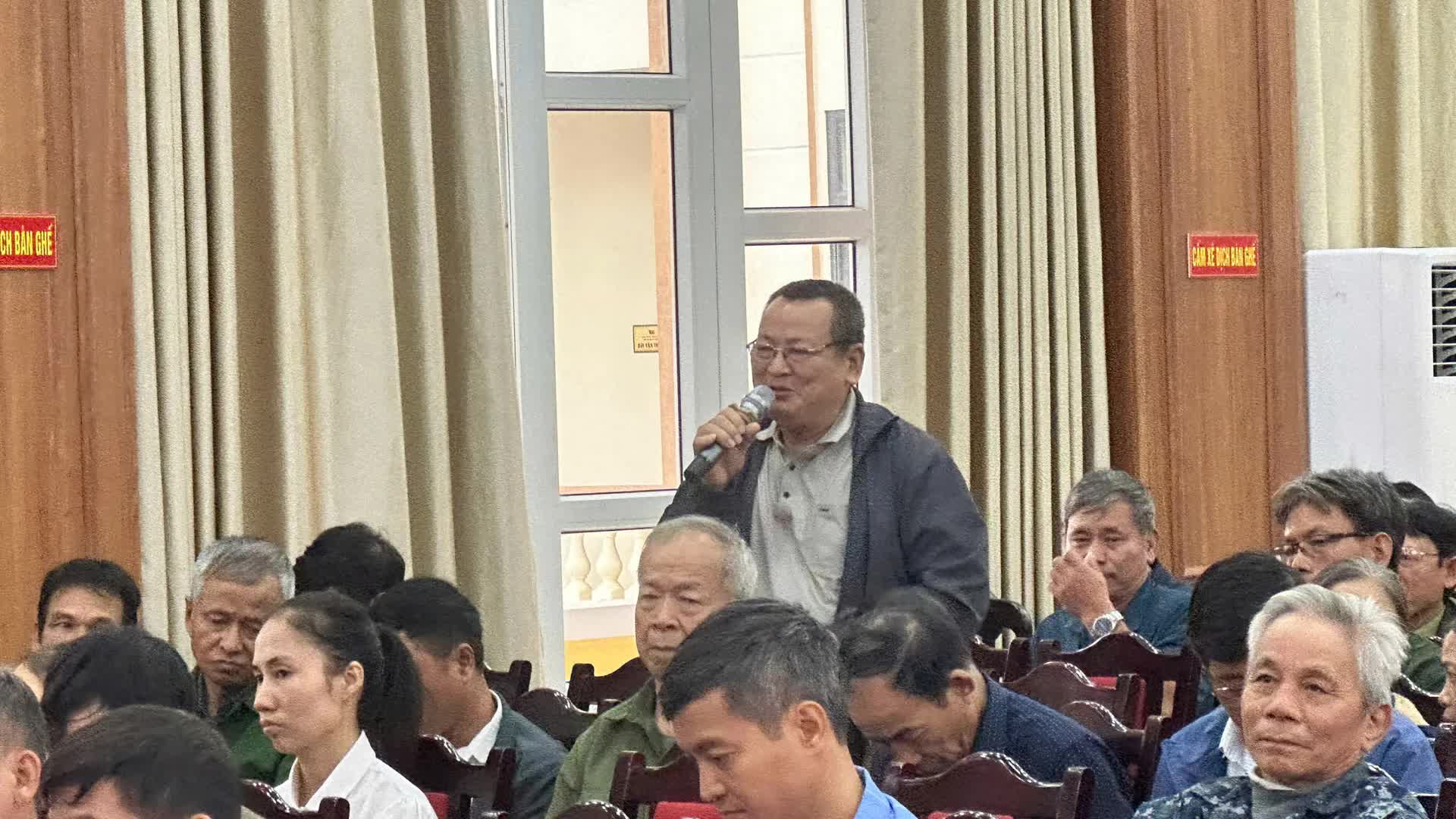 Nhân dân xã Phượng Dực kiến nghị nhiều vấn đề đời sống dân sinh- Ảnh 2.