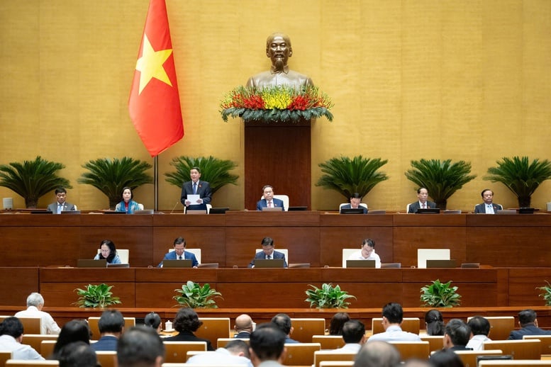 Pengurusan dan operasi belanjawan negeri mencapai keputusan positif - Foto 5. Quản lý điều hành ngân sách nhà nước đạt kết quả tích cực- Ảnh 5.